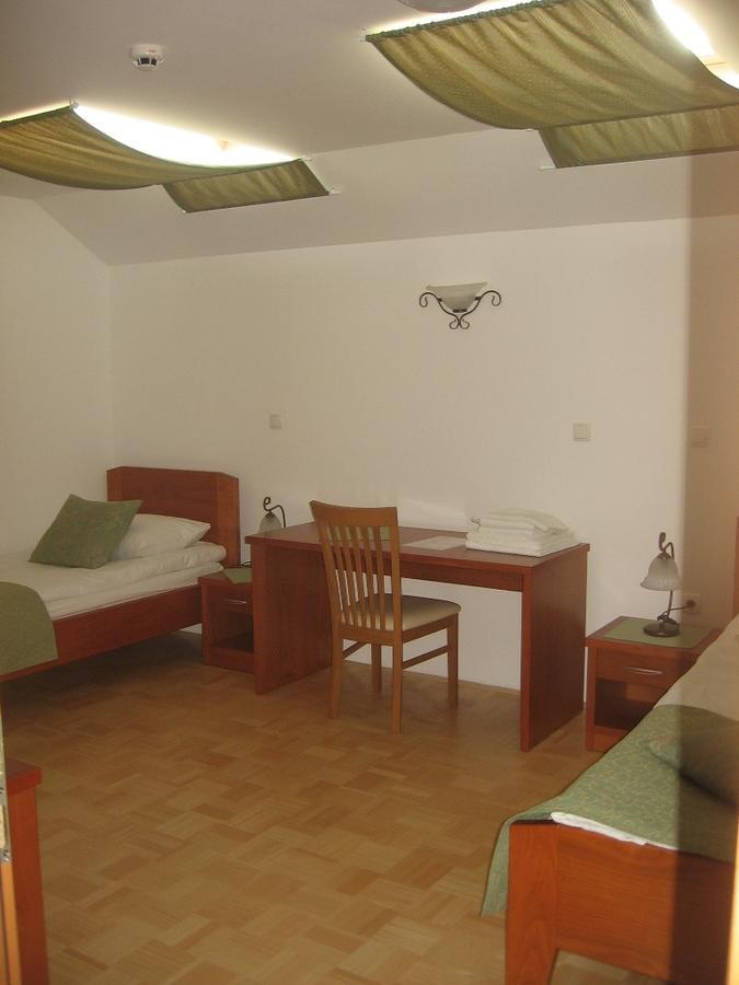 Gostilna In Prenocisce Kocjan Hotel Bizeljsko Room photo